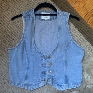 Jean Vest